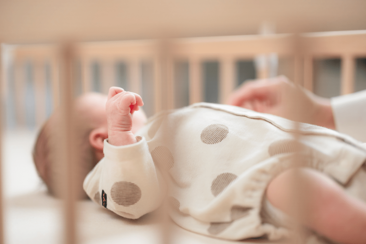 5 najčešćih razloga zašto se bebe bude noću