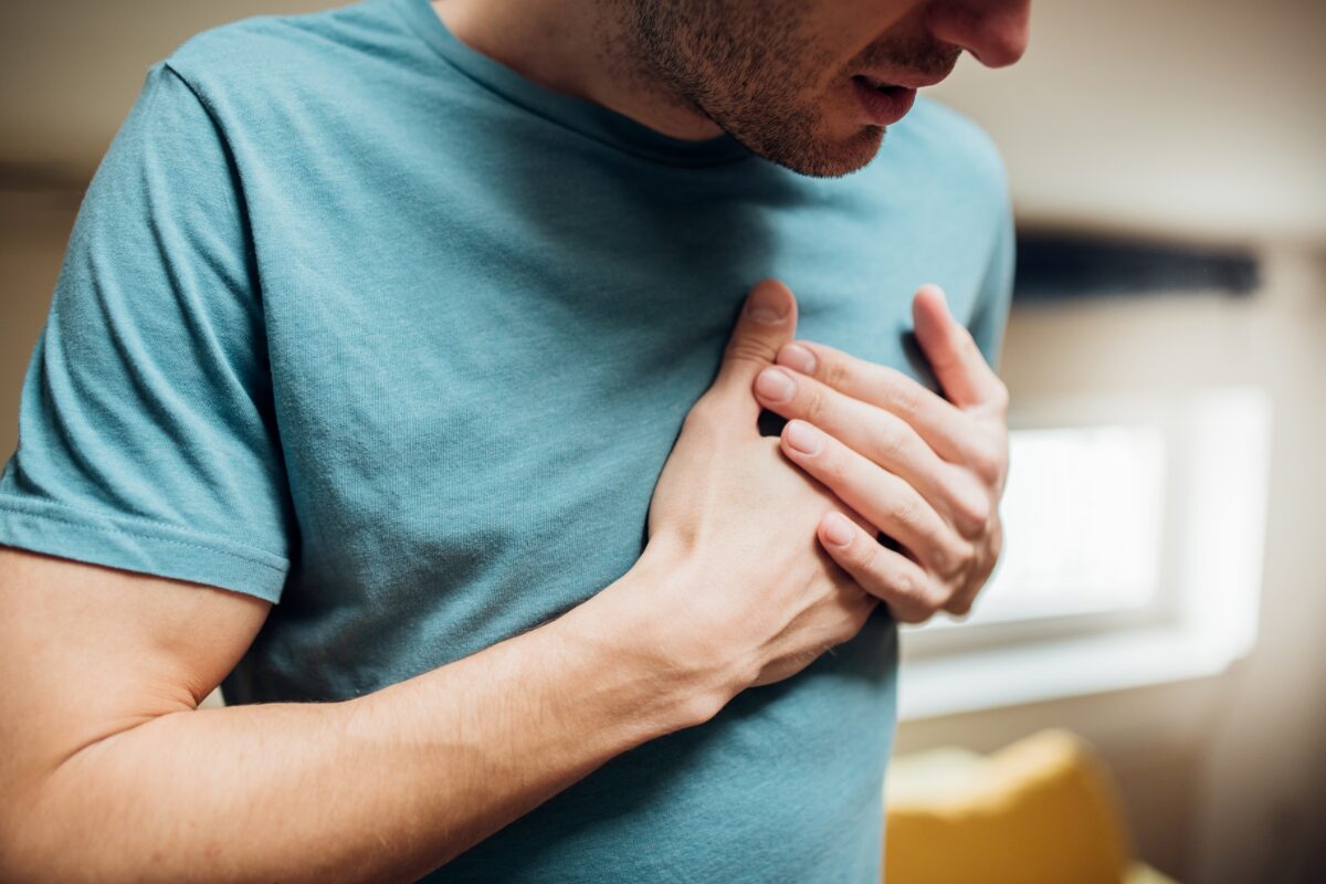 Bikuspidalna aortna valvula simptomi